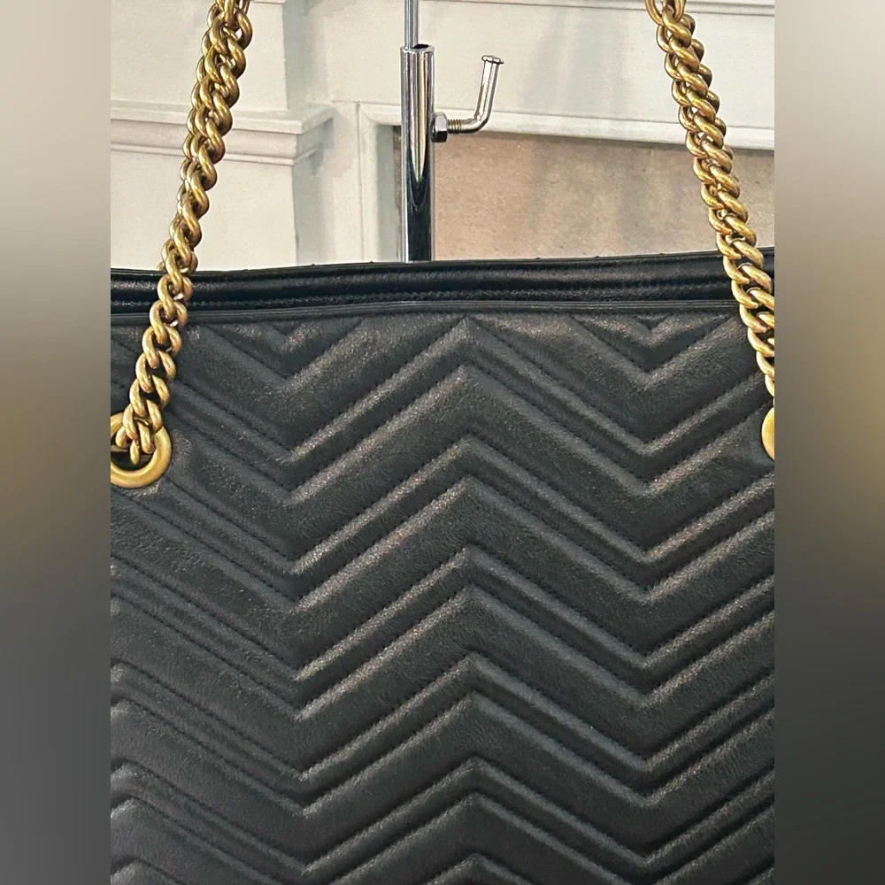 GUCCI GG Marmont Zip Tote Matelasse Leather EUC - Picture 5 of 15